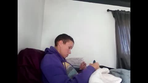 Christina Saunters online show from January 28, 2025, 7:00 pm