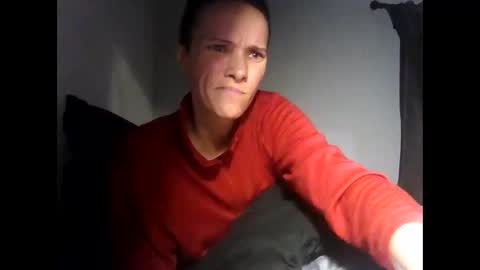 Christina Saunters online show from February 4, 2025, 5:53 am