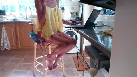 Sissy Christine online show from September 27, 2025, 1:05 pm