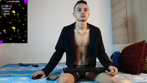 Snapshot of christopher__vans chatting on September 14, 2025, 10:25 am CHRISTOPHER online show from September 14, 2025, 10:25 am