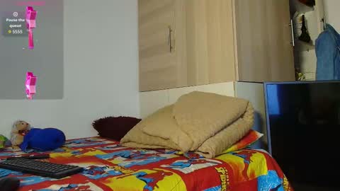 CHRISTOPHER online show from November 12, 2025, 9:21 am