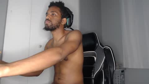 ChrisVacherx online show from December 11, 2024, 7:57 pm