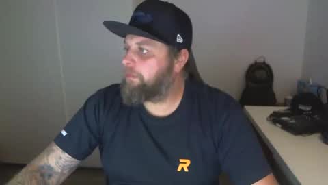 Chrizz online show from December 7, 2024, 9:55 pm