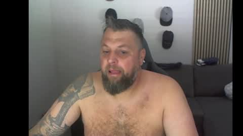 Chrizz online show from October 18, 2025, 8:26 am