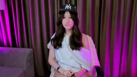 Snapshot of chrome_nova chatting on June 15, 2026, 6:43 pm Eva online show from June 15, 2026, 6:43 pm