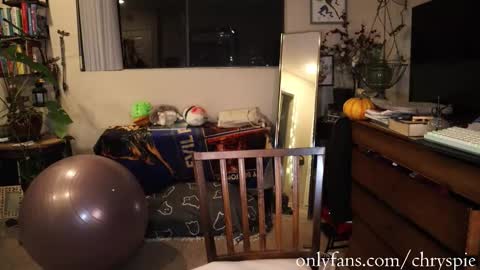 Chrys online show from February 13, 2026, 6:09 am