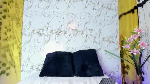 Christal Golden online show from October 4, 2025, 6:39 pm