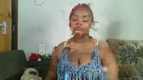chubby_princess2 online show from October 23, 2025, 7:01 pm
