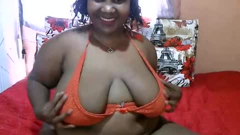 Snapshot of chubbybunnsv chatting on December 20, 2024, 12:05 pm chubbybunnsv online show from December 20, 2024, 12:05 pm