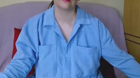 Maia online show from December 15, 2024, 8:58 pm