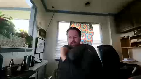 chuck7891 online show from October 16, 2025, 7:59 pm