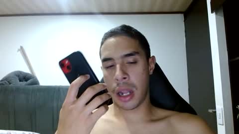 Snapshot of chuckykarla chatting on January 11, 2026, 3:11 am Karlay online show from January 11, 2026, 3:11 am