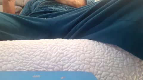 chule63 online show from December 8, 2024, 8:30 am