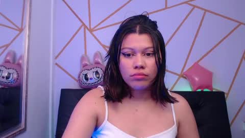 ciara__smith online show from May 6, 2026, 5:03 am