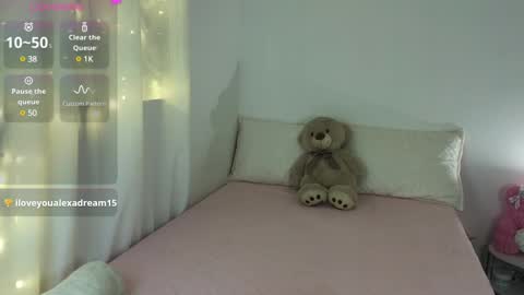 Mia online show from January 7, 2025, 3:24 am