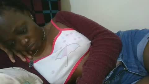 Snapshot of cilia_petite chatting on July 8, 2026, 4:11 pm cilia petite online show from July 8, 2026, 4:11 pm
