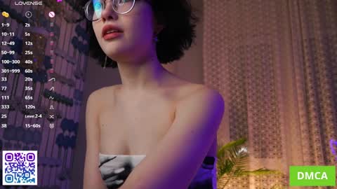 Snapshot of cinacandy chatting on February 5, 2026, 5:50 pm L online show from February 5, 2026, 5:50 pm