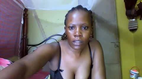 Snapshot of cinddy_14 chatting on January 3, 2025, 8:10 am cinddy 14 online show from January 3, 2025, 8:10 am