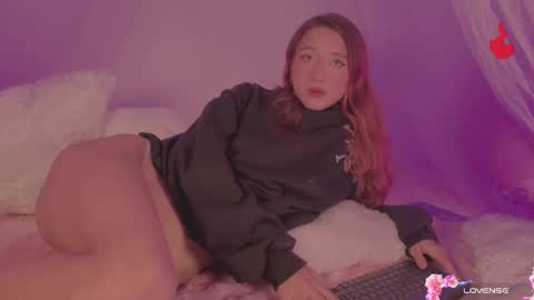 Sofi Eva and Mey online show from October 25, 2025, 10:15 pm