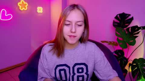 cindylovesmith online show from February 6, 2026, 3:33 am