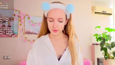 Snapshot of cindyreming01 chatting on September 9, 2025, 7:08 am indy online show from September 9, 2025, 7:08 am