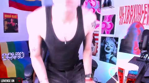 David     Independent Model online show from December 25, 2024, 5:16 am