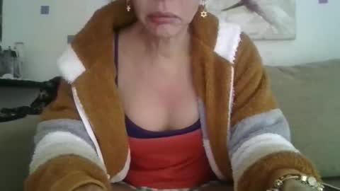 Snapshot of cinthia2525 chatting on June 11, 2026, 8:23 am cinthia2525 online show from June 11, 2026, 8:23 am