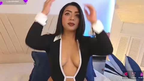 Snapshot of cinthia_cf chatting on September 11, 2025, 3:01 pm cinthia_cf online show from September 11, 2025, 3:01 pm