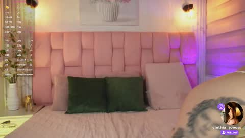 Cinthia online show from September 18, 2025, 6:59 am