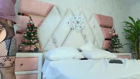 Cinthiafosters online show from December 22, 2024, 8:47 pm