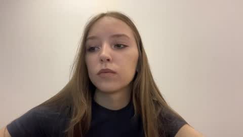 Aurora online show from April 4, 2026, 1:30 pm