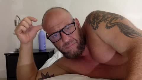 . online show from May 5, 2026, 10:07 pm