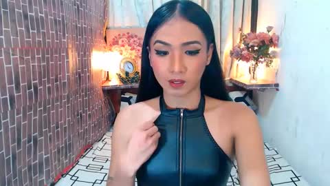 Snapshot of cjhotfucker chatting on December 3, 2024, 5:42 am CJ online show from December 3, 2024, 5:42 am