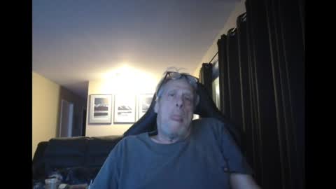 Snapshot of cjscout chatting on December 24, 2024, 7:06 am cjscout online show from December 24, 2024, 7:06 am