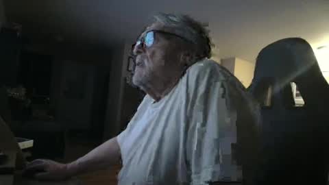 Snapshot of cjscout chatting on January 4, 2025, 6:41 am cjscout online show from January 4, 2025, 6:41 am