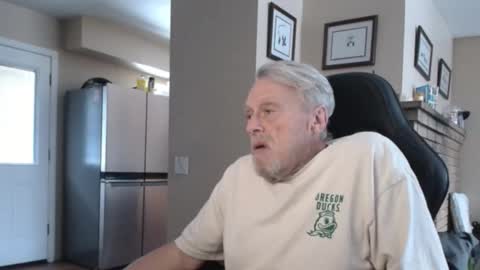 Snapshot of cjscout chatting on November 14, 2025, 11:02 pm cjscout online show from November 14, 2025, 11:02 pm