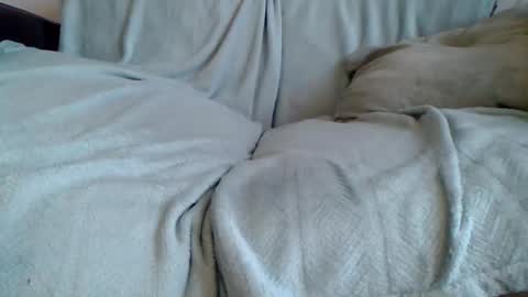 Snapshot of ckb54 chatting on December 14, 2024, 12:01 pm Ckb54 old online show from December 14, 2024, 12:01 pm