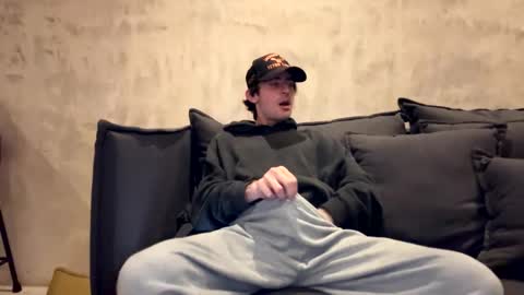 ckeefer96 online show from February 1, 2026, 12:42 am