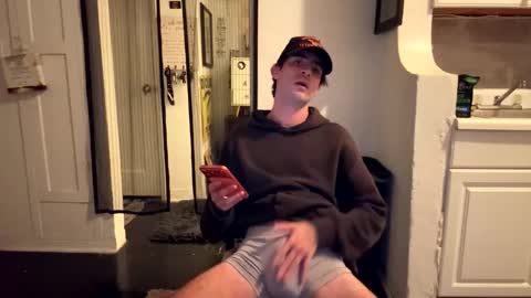 ckeefer96 online show from April 6, 2026, 8:15 am