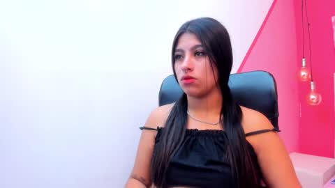 claire aristizabal online show from January 6, 2025, 12:02 pm