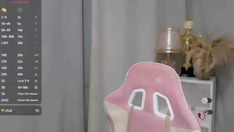 CLAIRE online show from April 25, 2026, 5:21 am