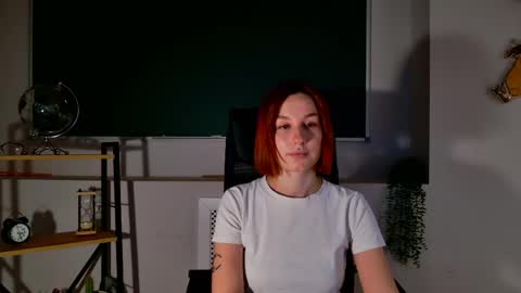 Claire online show from April 24, 2026, 2:52 pm