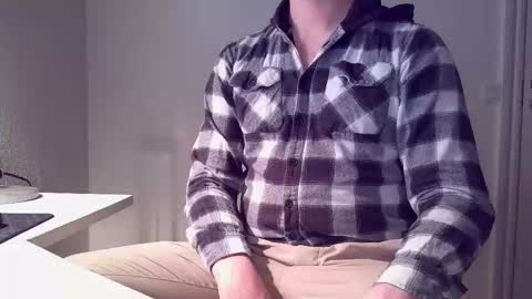 Snapshot of clamshive7 chatting on February 3, 2026, 8:08 am clamshive7 online show from February 3, 2026, 8:08 am