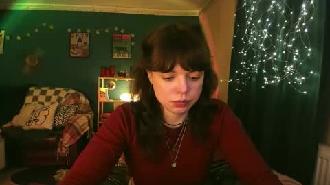 Snapshot of clancyosbourne chatting on February 18, 2026, 6:48 pm Clancy online show from February 18, 2026, 6:48 pm