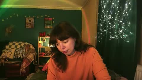 Snapshot of clancyosbourne chatting on February 19, 2026, 6:48 pm Clancy online show from February 19, 2026, 6:48 pm