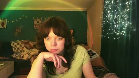 Snapshot of clancyosbourne chatting on April 15, 2026, 5:42 pm Clancy online show from April 15, 2026, 5:42 pm