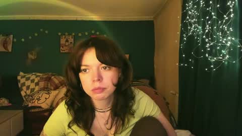 Snapshot of clancyosbourne chatting on April 24, 2026, 5:59 pm Clancy online show from April 24, 2026, 5:59 pm