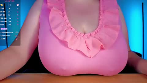 Snapshot of clara4love chatting on July 15, 2026, 10:15 pm Clara online show from July 15, 2026, 10:15 pm