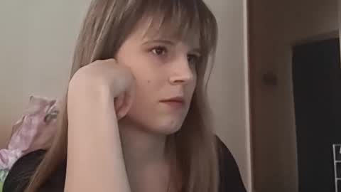 clara_exotic online show from March 13, 2026, 1:18 pm