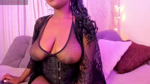 Snapshot of claradoll_ chatting on August 3, 2026, 6:23 am Clara online show from August 3, 2026, 6:23 am
